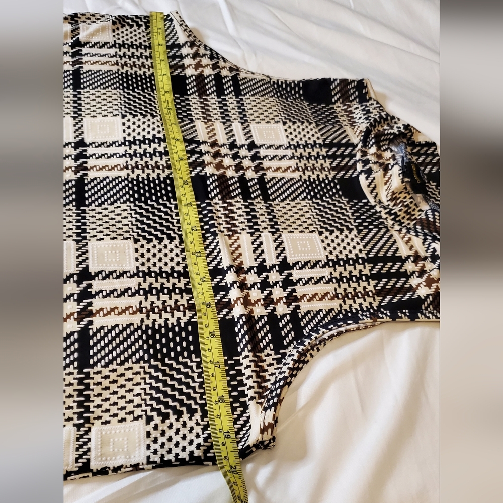 Espresso Black and Cream Checkered Muscle Top Blouse Size:XL - Picture 3 of 5
